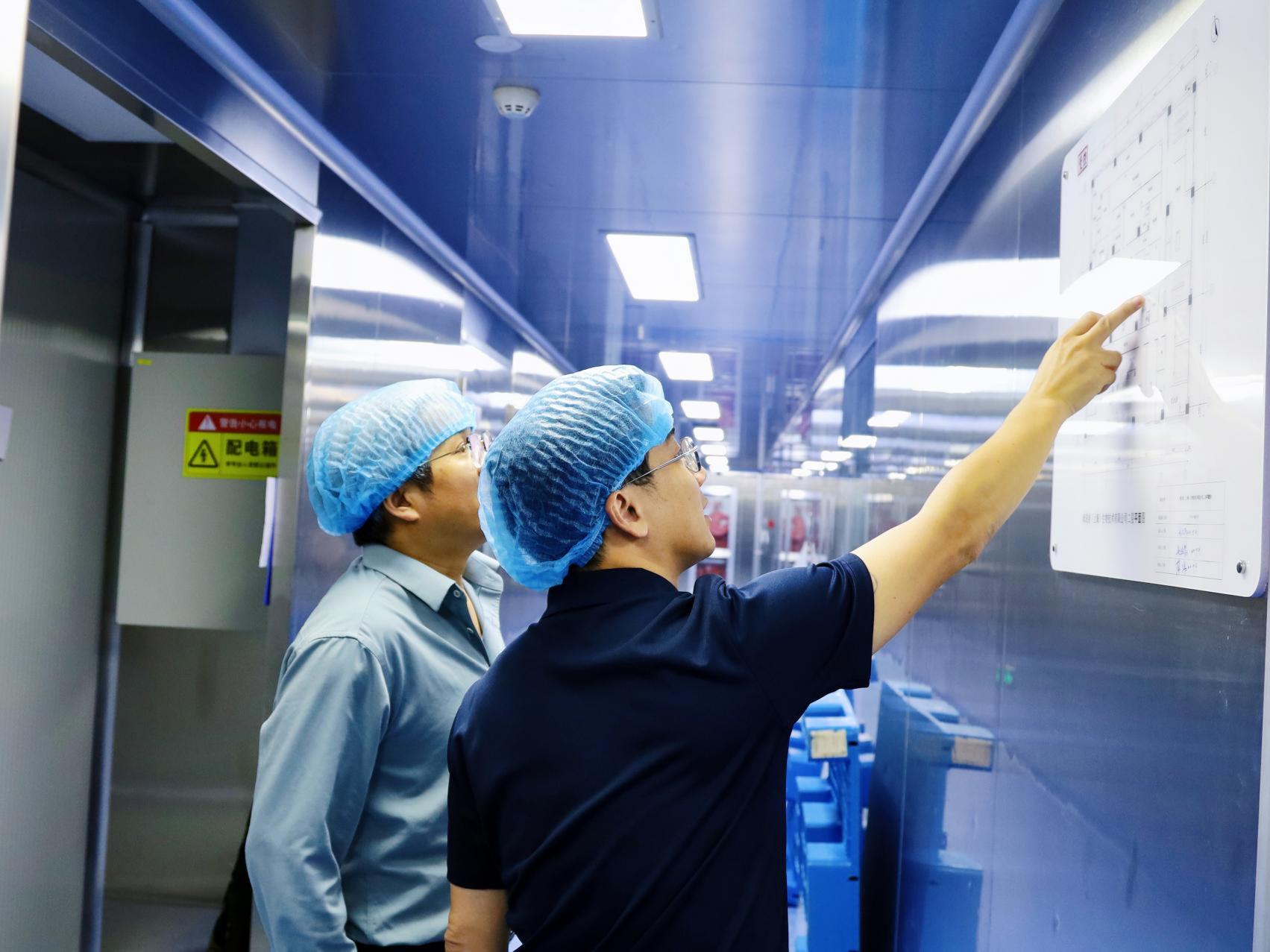 MEDIUM Culture Media: Shanghai Factory Tour & Manufacturing Process